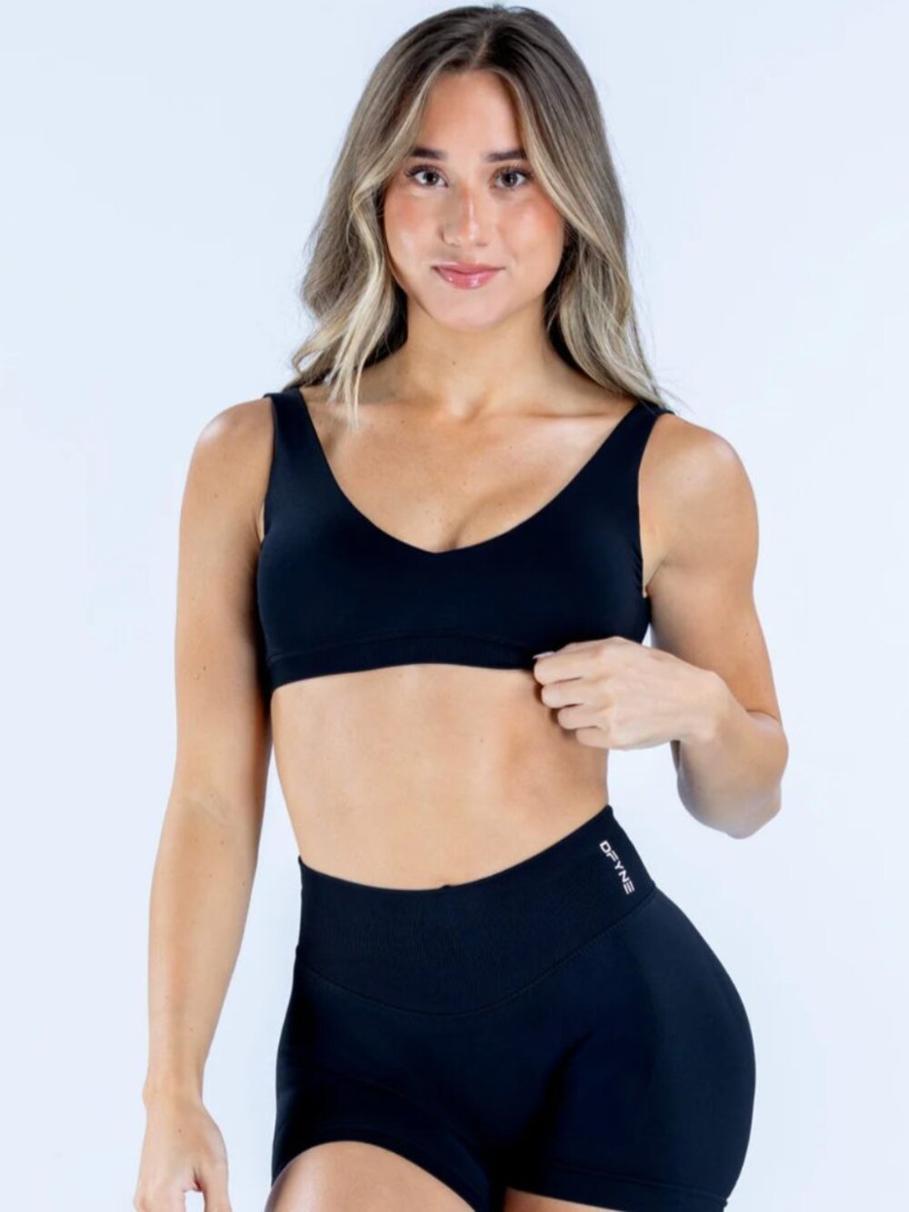 Dfyne Impact Scoop Back Bra | Size: L | Black